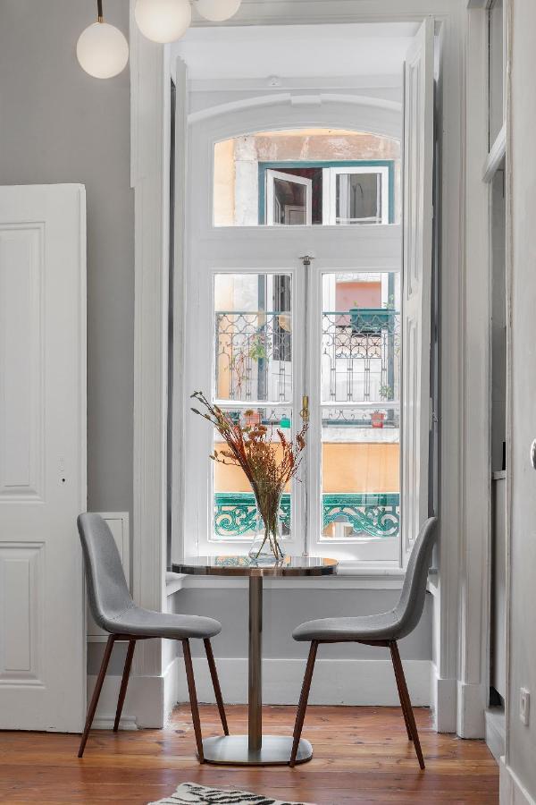 Small Design Studio - Rosa, Bairro Alto Lisboa Exterior foto